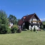 Village - Rena دومبكي