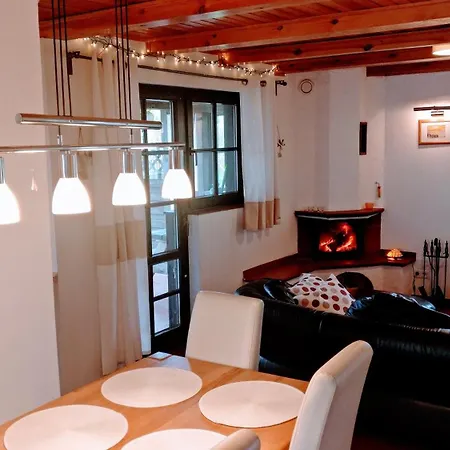 Nyaraló Village - Rena *