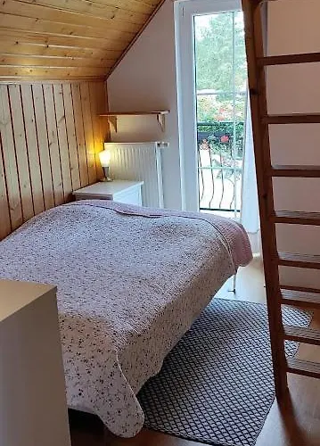 Village - Rena Nyaraló