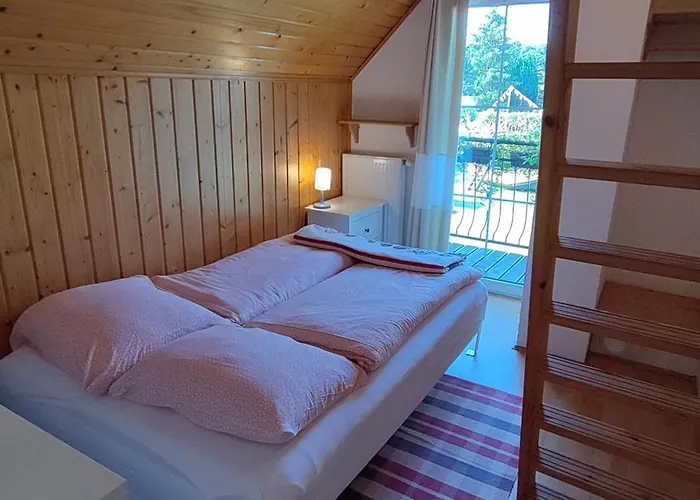 Nyaraló Village - Rena