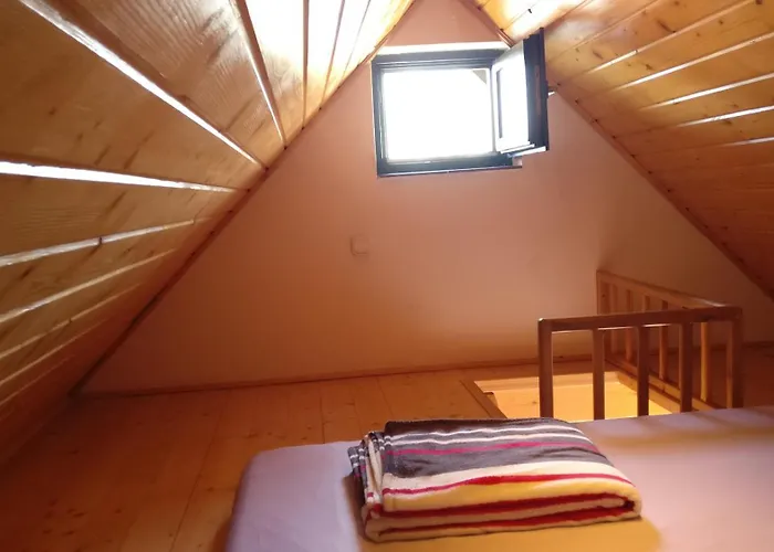 Nyaraló Village - Rena *